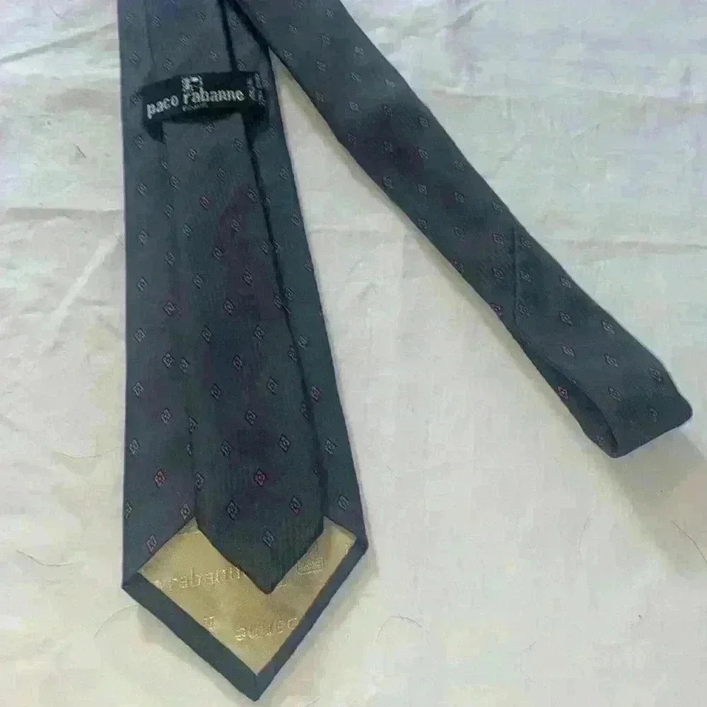 Vintage Paco Rabanne 100% silk tie